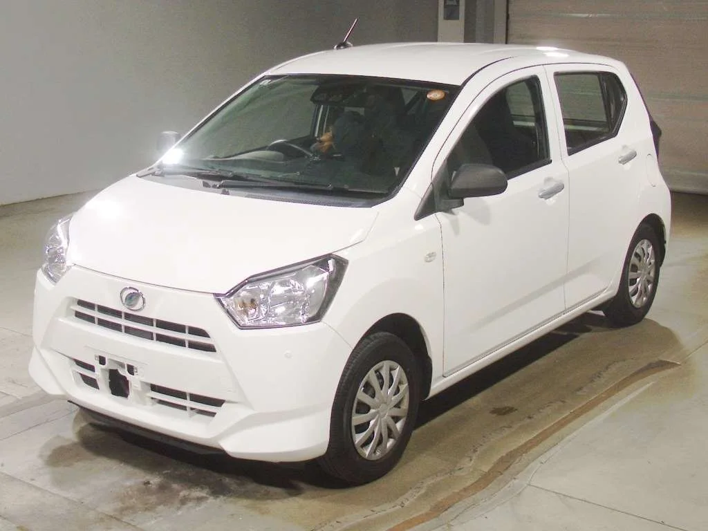 Daihatsu Mira e:S LA350S 2021